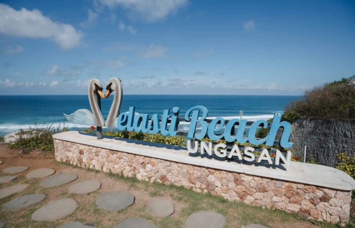 Pantai Melasti Ungasan